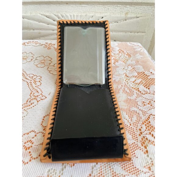 Vintage 70's Tooled Leather Bi Fold Wallet - Picture 4 of 11